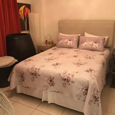 Mirage F 4 Four Bed Home In One Of The Resorts Finest And Popular Gate Community *