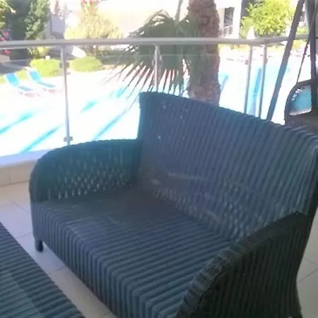 Mirage F 4 Four Bed Home In One Of The Resorts Finest And Popular Gate Community シダ